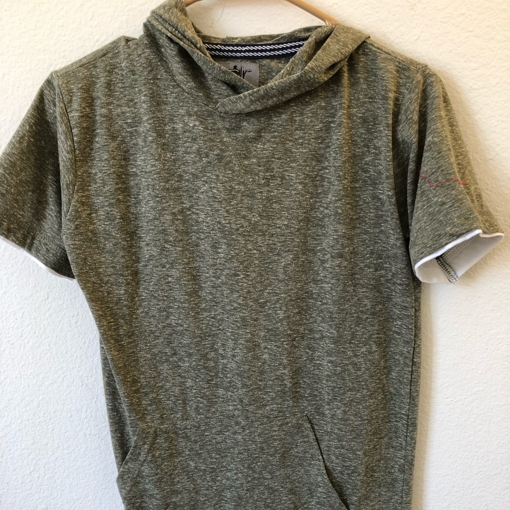 Green short sleeved hoodie
